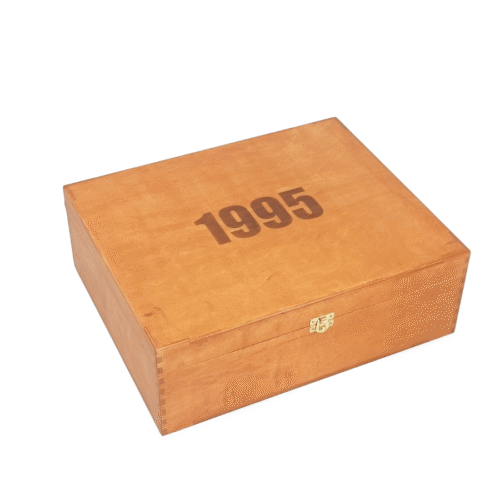 Medinė vyno dėžė su užrašu