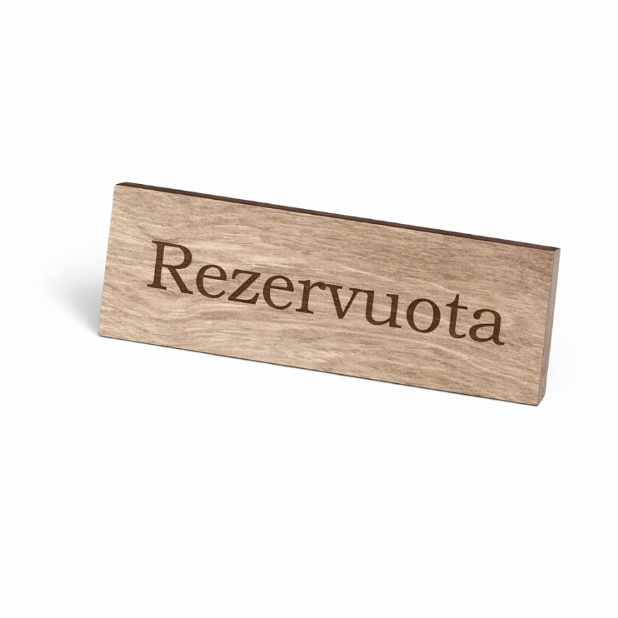 Stovelis su užrašu rezervuota