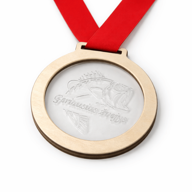 Medalis žvejybai and raudono kasino